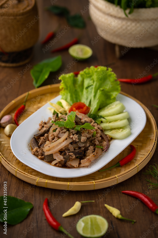 Spicy minced chicken salad Spicy minced chicken salad