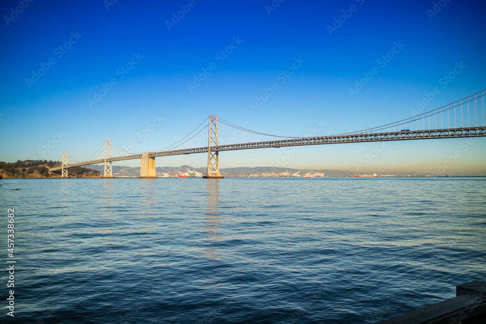 Fototapeta premium The Golden Gate Bridge in San Francisco, California
