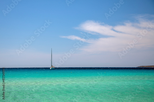 Turquoise sea and blue sky in the summer