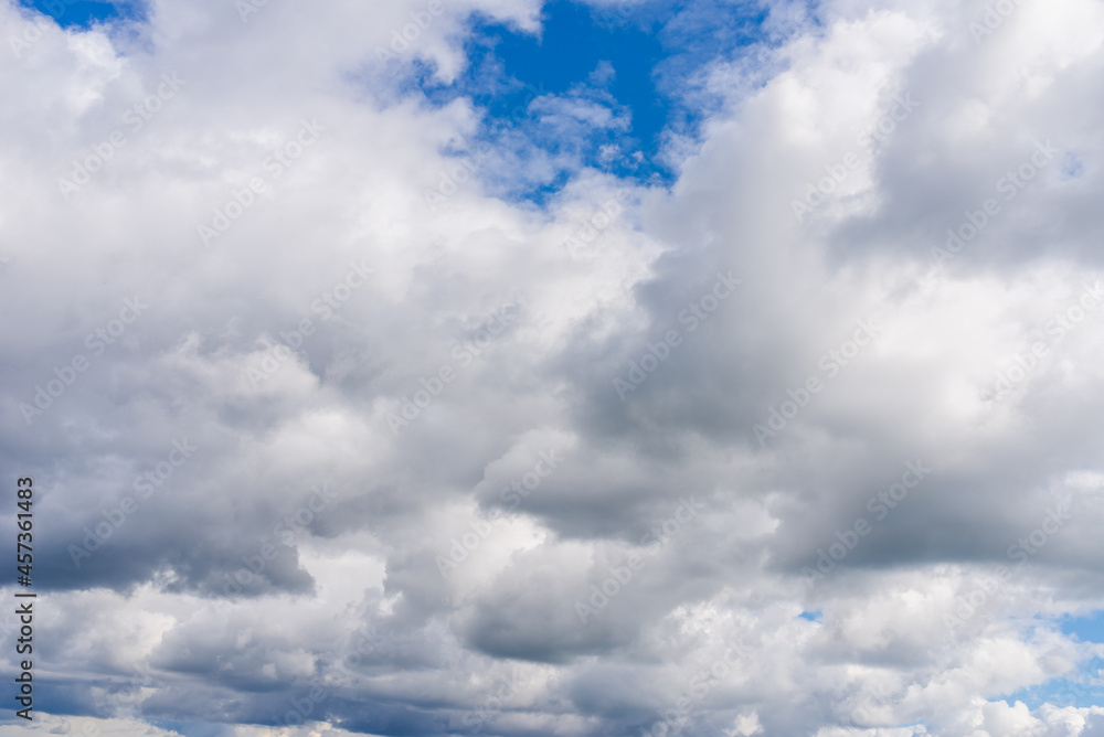 Naklejka premium White clouds. perfect blue sky.Dramatic sky with stormy clouds.Deep blue heaven sky.