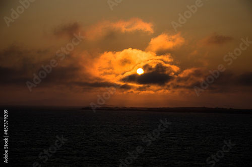 Sonnenaufgang Meer Norwegen