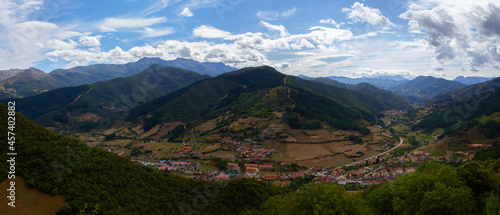 Panoramic of the towns Potes and Ojedo