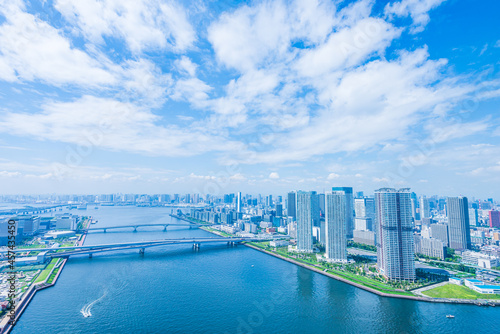 東京ベイエリアの都市風景 Tokyo city skyline , Japan. © kurosuke