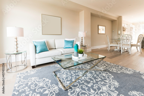 Well Staged Bright Living and Dining Room 
