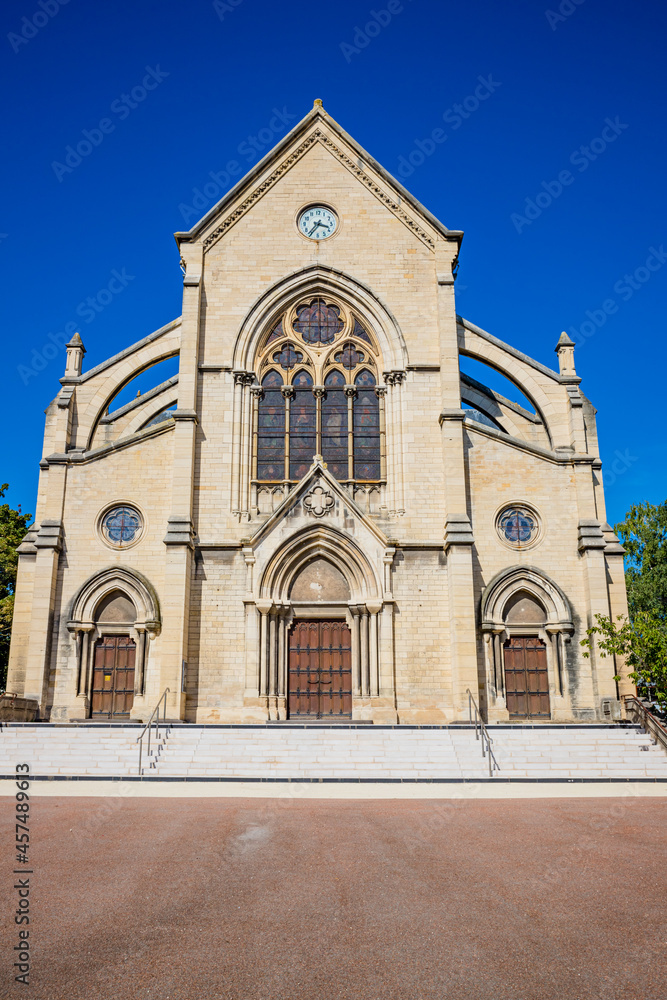 Église Notre Dame des Victoires de Roanne