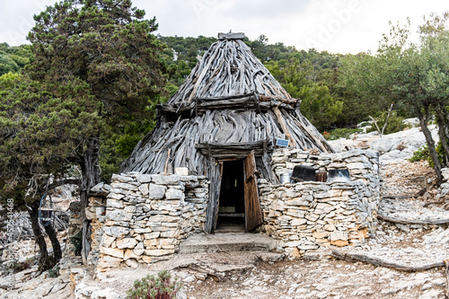 Un cuile a Buchi Arta di Cala Gonone di Dorgali in Sardegna
 photo