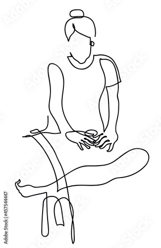 One line drawing of massage therapist doing massage.
One continuous line drawing of female body in the spa
