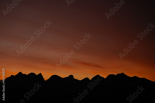 Sunset in the mountains © Elvira