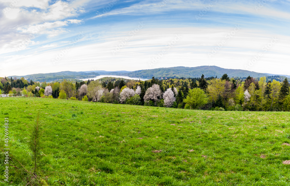 View from the vantage point in Werlas on Lake Solina, the Bieszczady Mountains