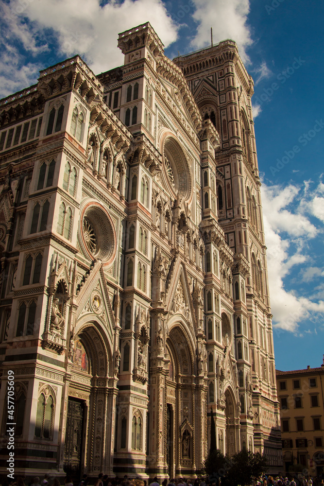 Fototapeta premium Italia, Toscana, Firenze, piazza del Duomo e Campanile di Giotto.