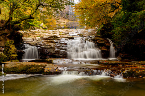Fototapeta Naklejka Na Ścianę i Meble -  wonderful colors of autumn and waterfall long exposure