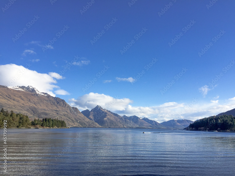 Stunning scenery along lake Wakatipu in Queenstown,South Island, New Zealand