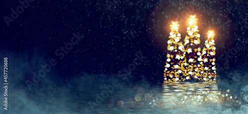 Fototapeta Naklejka Na Ścianę i Meble -  Christmas tree blurred bokeh background