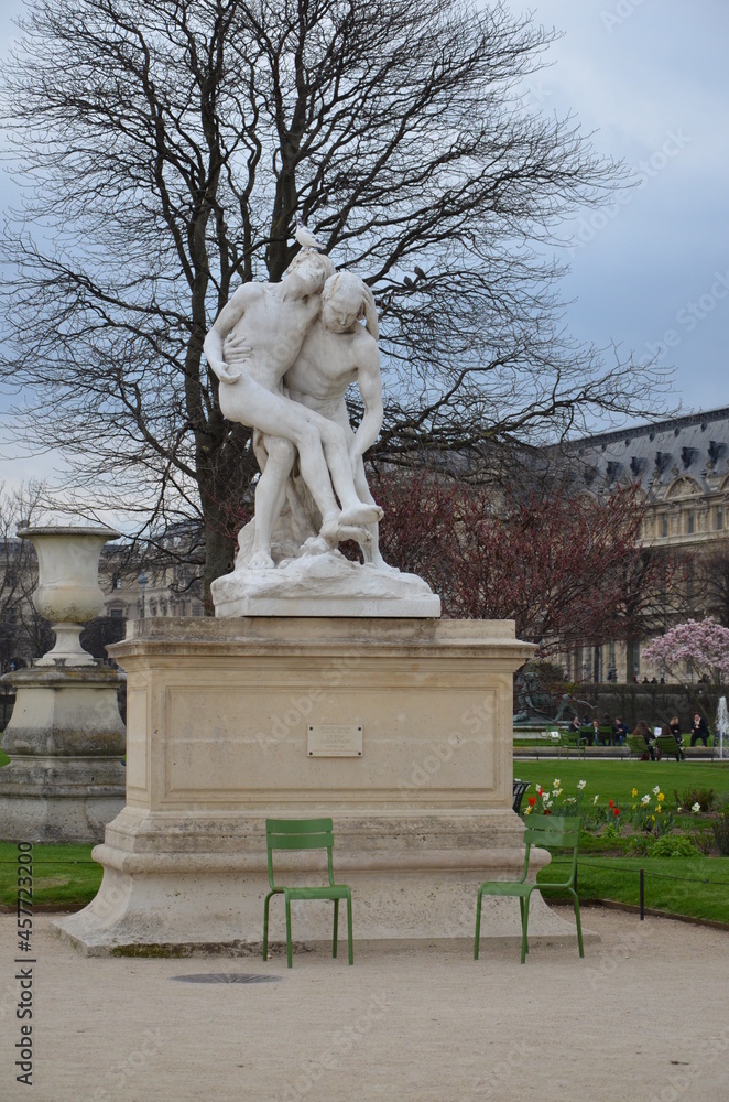Obraz premium Day view of the Jardin des Tuileries garden, Paris