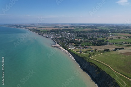 Vue aérienne d'Arromanches, Normandie France © philippe montembaut