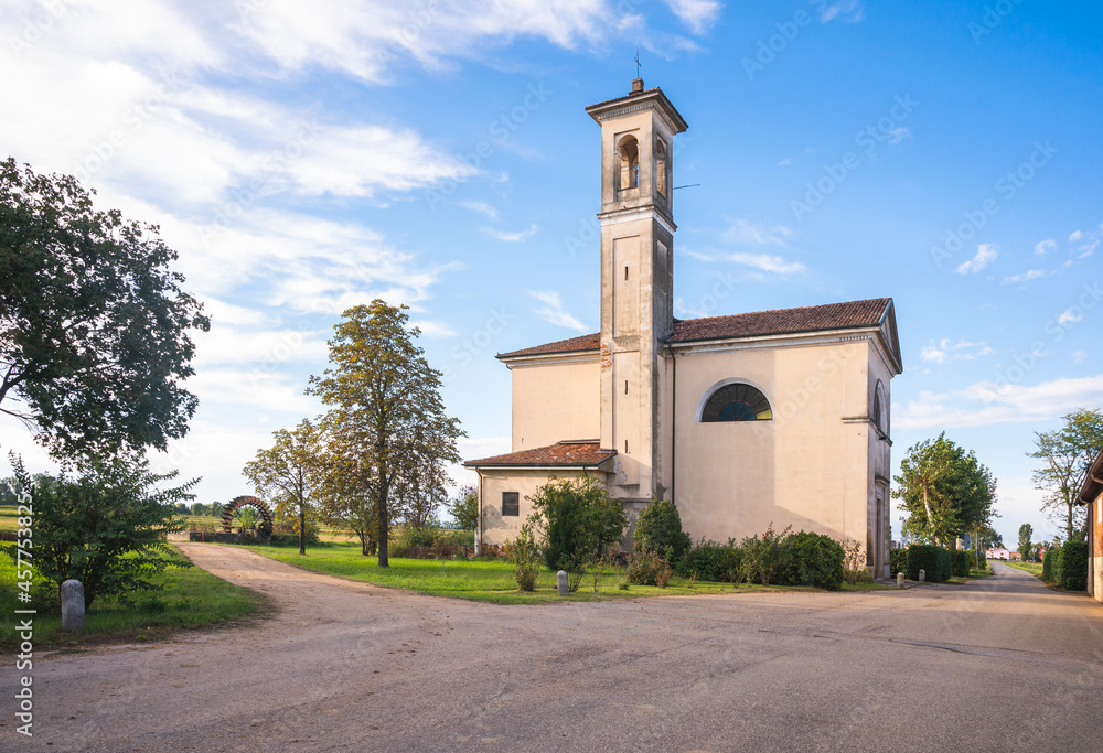 Ancient church in the middle of nowwhere, countryside Lombardy, Italy