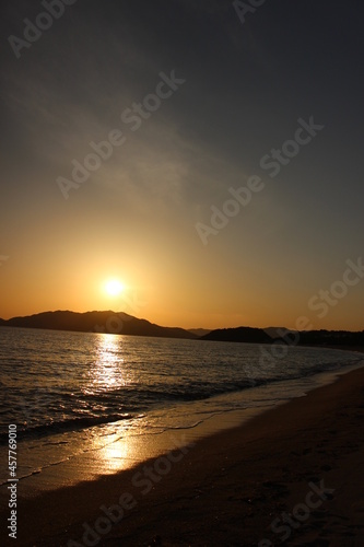 瀬戸内海の夕陽と地球の美しさ 山口県