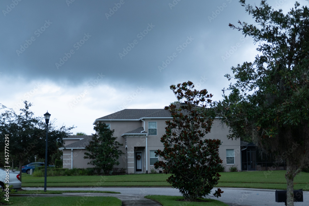Thunderstorm cloud above a Florida community