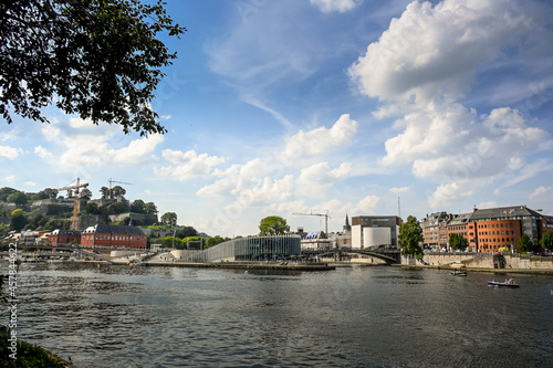 Belgique Wallonie Namur panorama confluent Meuse Sambre citadelle eau fleuve environnement