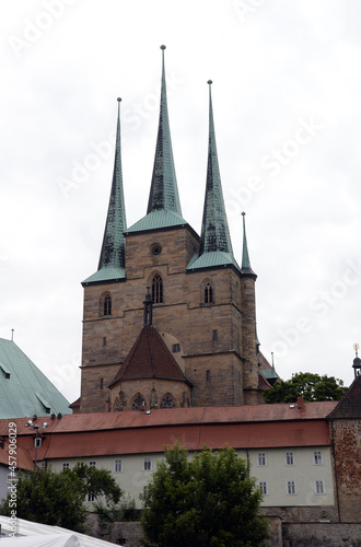 Fototapeta Naklejka Na Ścianę i Meble -  Severikirche in Erfurt