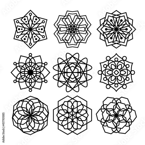 Simple Mandala Set for Coloring Book. For Beginner, seniors and children. Hand Draw. Vector Mandala. Floral. Flower. Oriental. Book Page. Decoration in ethnic oriental. Outline.