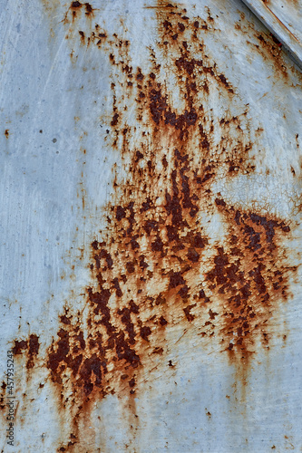 High quality old grunge rusted sheet metal texture painted în gray, rust and oxidized metal background. Old metal iron panel.