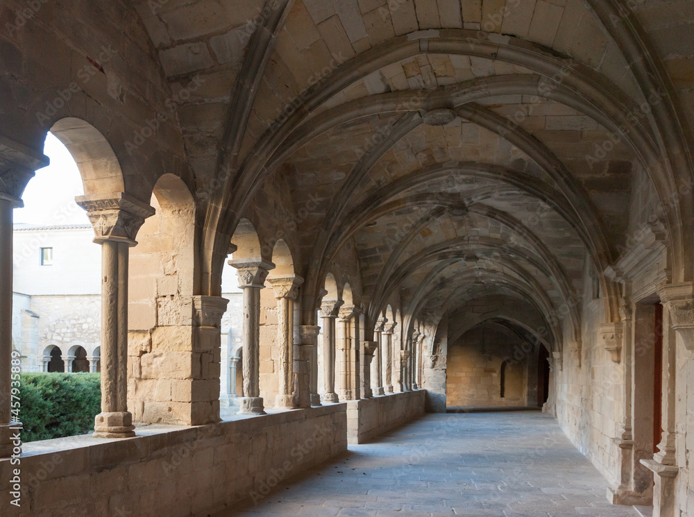 Architecture of cloister in courtyard of Monastery of Santa Maria de Vallbona, Urgell, Catalonia, Spain