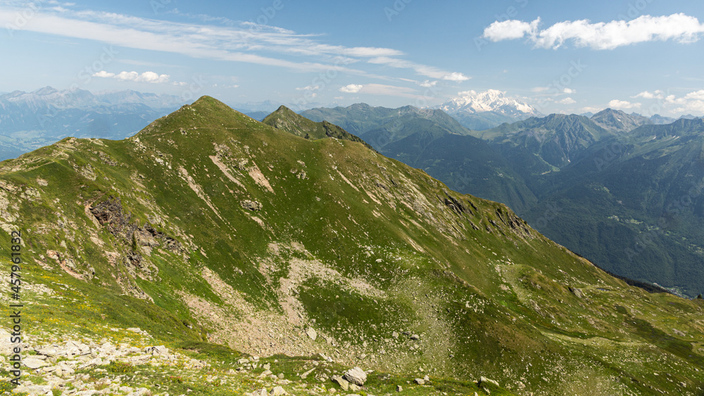Dent du Corbeau et la Thuile - Savoie.