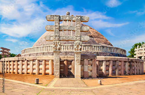 Фотография Sanchi Stupa is a Buddhist stone structure located on a hilltop at Sanchi Town i