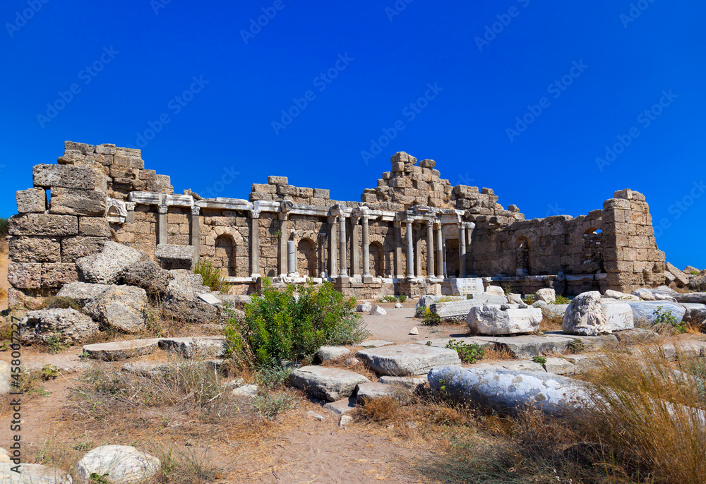 Fototapeta premium Old ruins in Side, Turkey