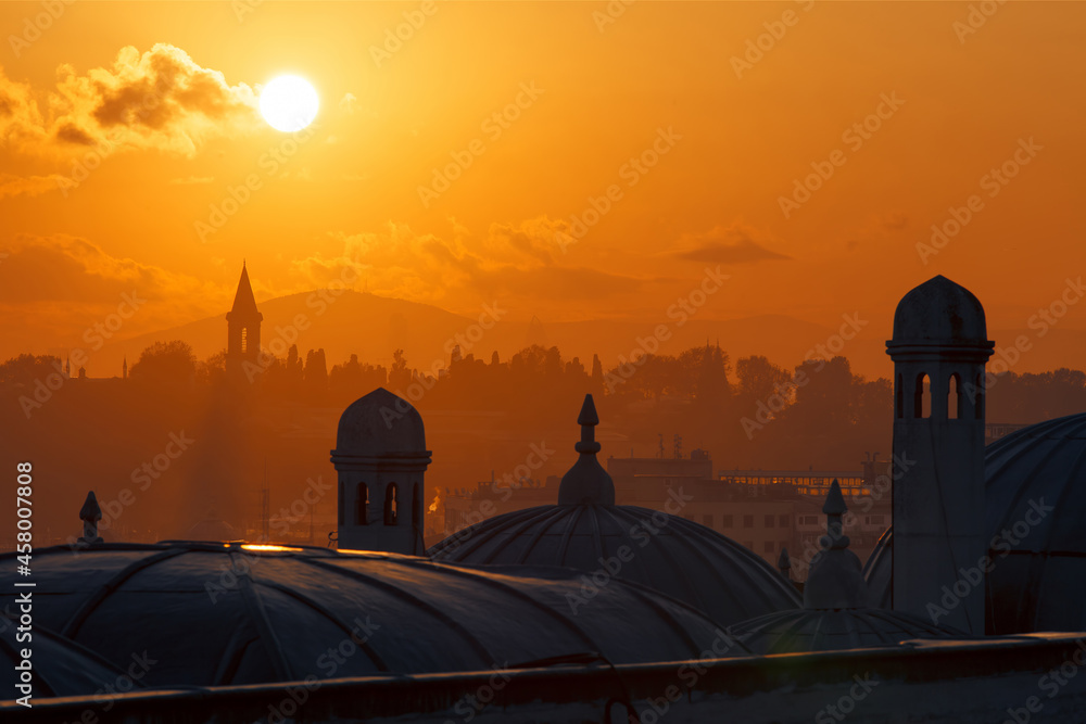 Obraz premium Topkapi palace at dawn