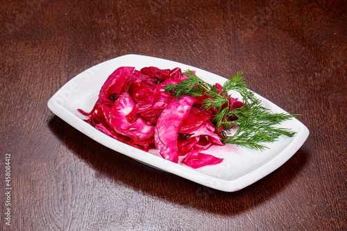 Pickled red cabbage with dill
