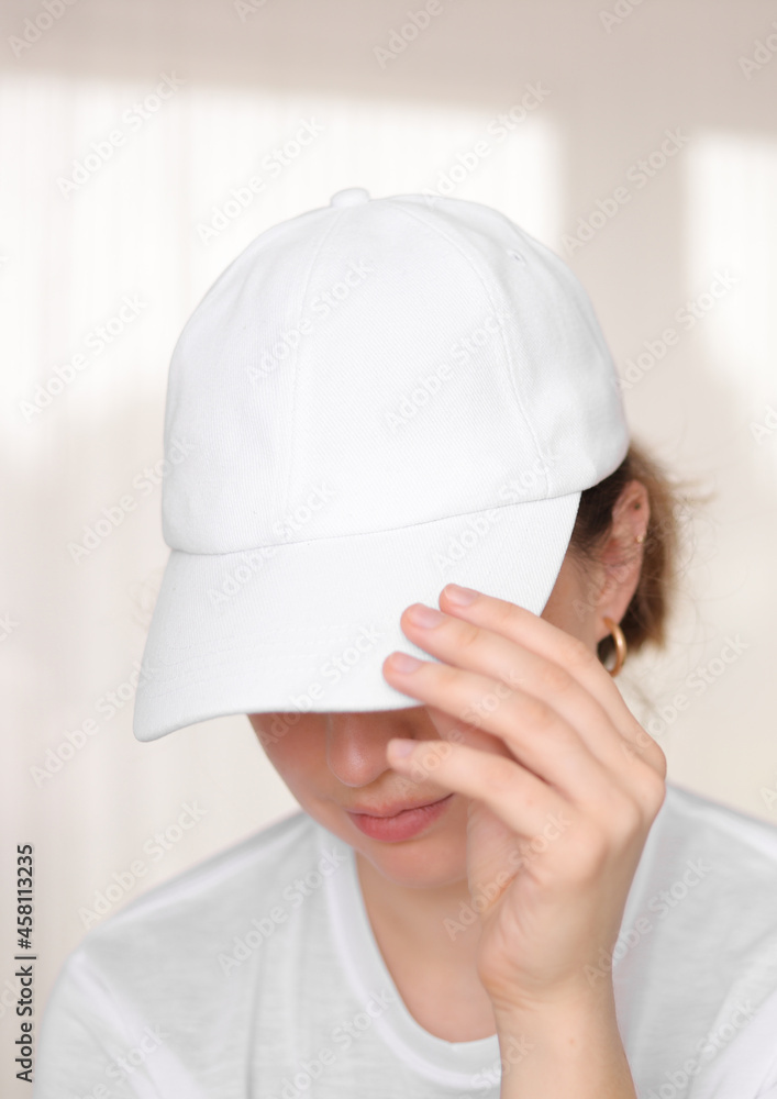 Girls white discount baseball cap