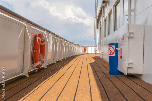 Konstfotografi ship summer relaxing, vacation beautiful tourism boat, luxury people