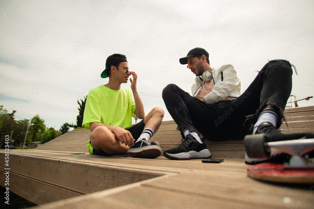 Having a conversation while sitting Having a conversation while sitting