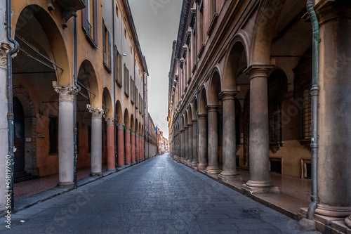 Bologna cityscape © Massimo Usai