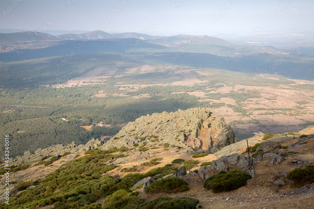 Sierra de Francia Mountain Range; Salamanca