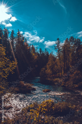 at the turn of the mountain river © Андрей Гаранжа