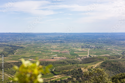 Paysage au sommet du Roc des Deux Vierges (Occitanie, France)