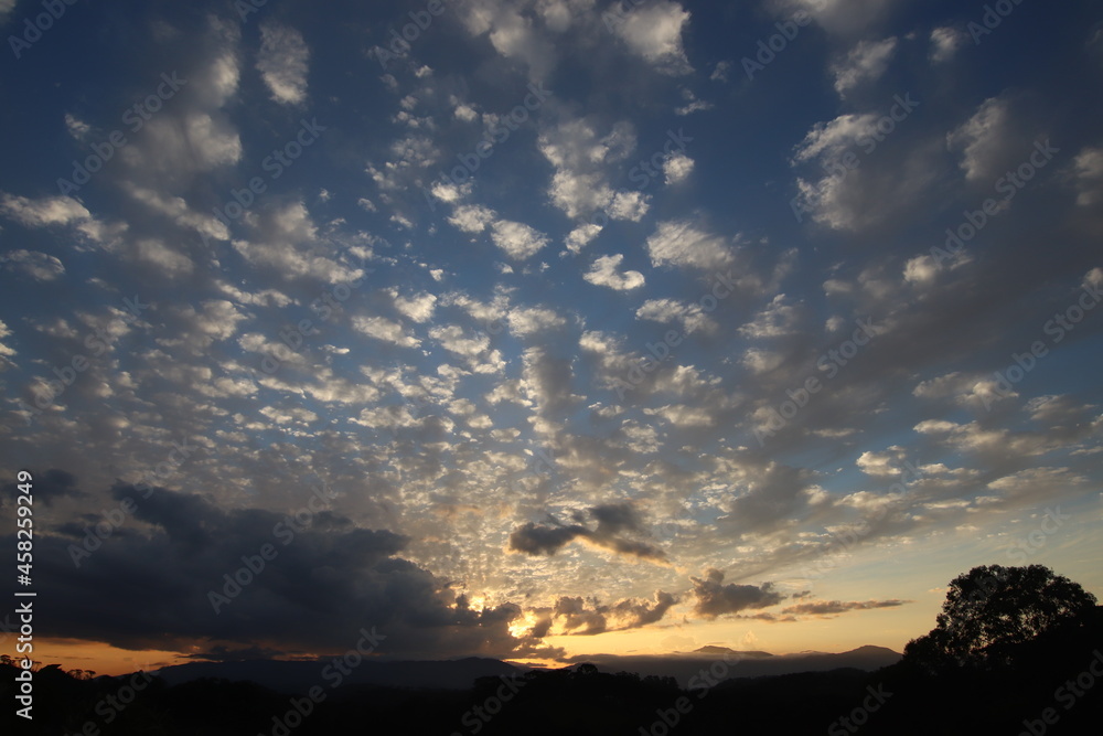 Fototapeta premium sunset in the mountains