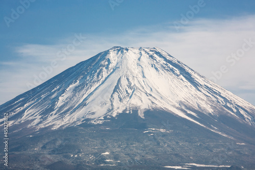 富士山 冠雪の富士 冬 山
