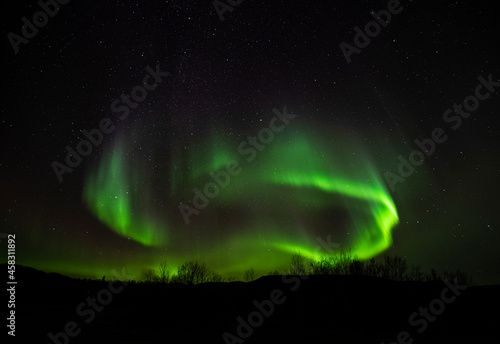 Aurora borealis, northen lights, sky, landscape, night sky, astro photography