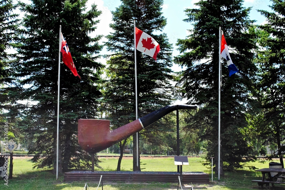 Saint Claude, Manitoba, Canada The World's Largest Smoking Pipe was