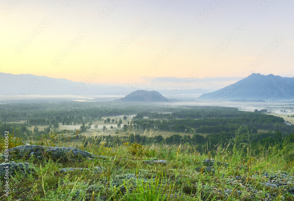 Dawn over the Uimon Valley