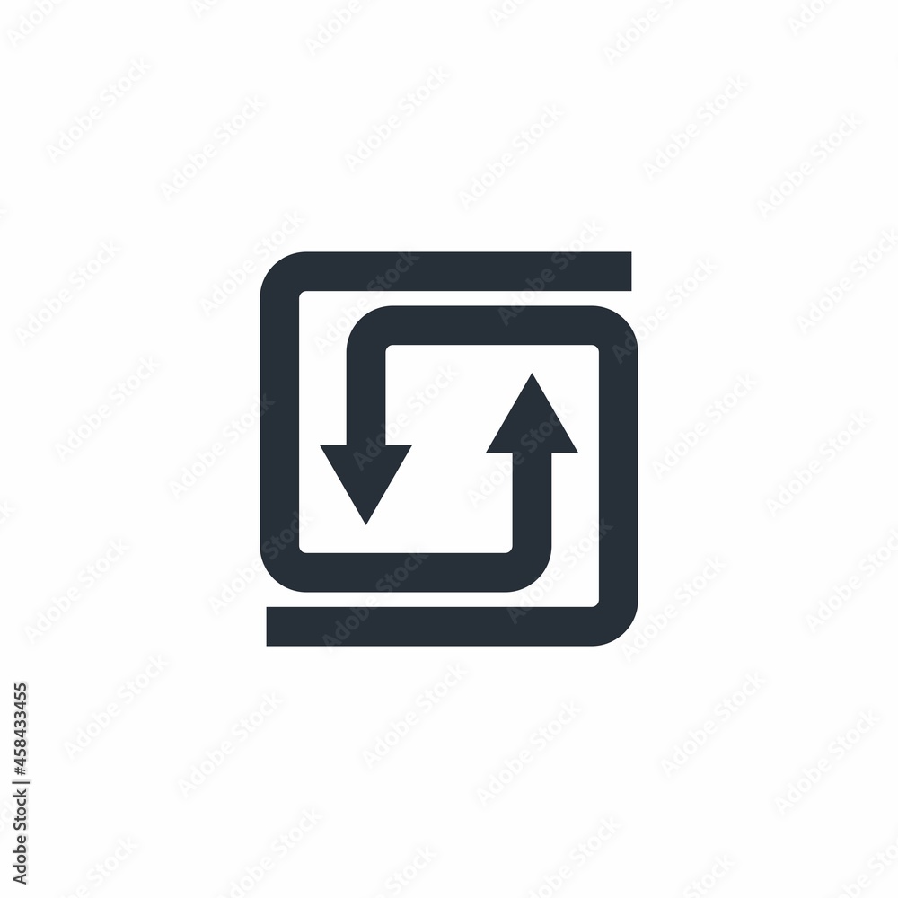Arrows convergence, shrink, merge. Rapprochement of interest. Vector linear icon isolated on white background. Arrows convergence, shrink, merge. Rapprochement of interest. Vector linear icon isolated on white background.