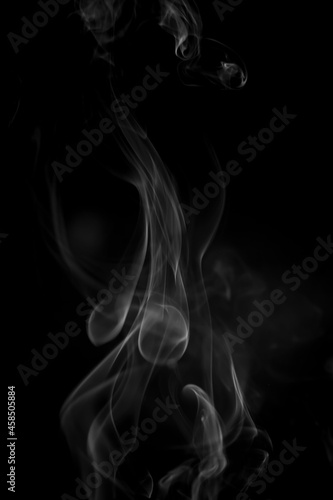 Fototapeta Naklejka Na Ścianę i Meble -  White smoke on black background.