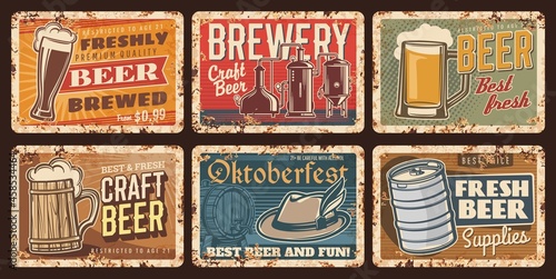 Craft beer and brewery vintage plates, vector retro tin signs. Oktoberfest craft beer fest celebration. German hat, tankard and barrel. Alcohol drinks beerhouse tavern or pub vintage rusty cards set