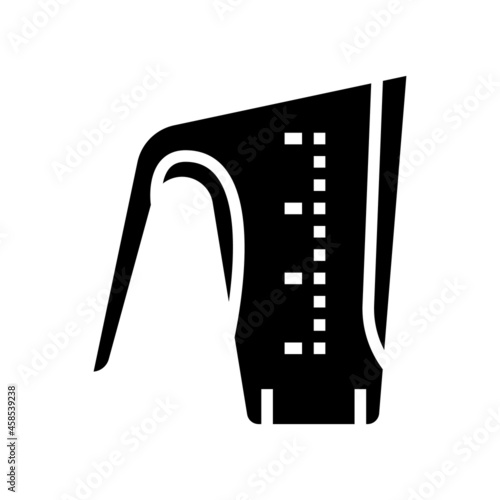 measuring cup glyph icon vector. measuring cup sign. isolated contour symbol black illustration