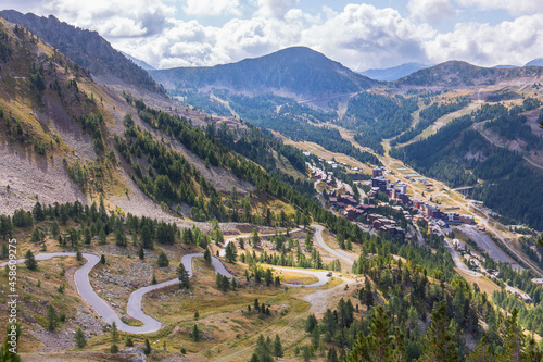 Tableau sur toile Overview of mountain resort village Isola 2000 in the french alps during summer