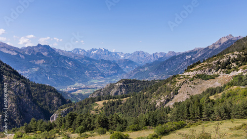 Mountain view into a valley with Mont-Dauphin in the french alps © Photofex